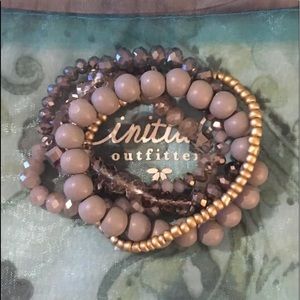 5 Bracelet Arm Party. 7-7.5” Stretch.